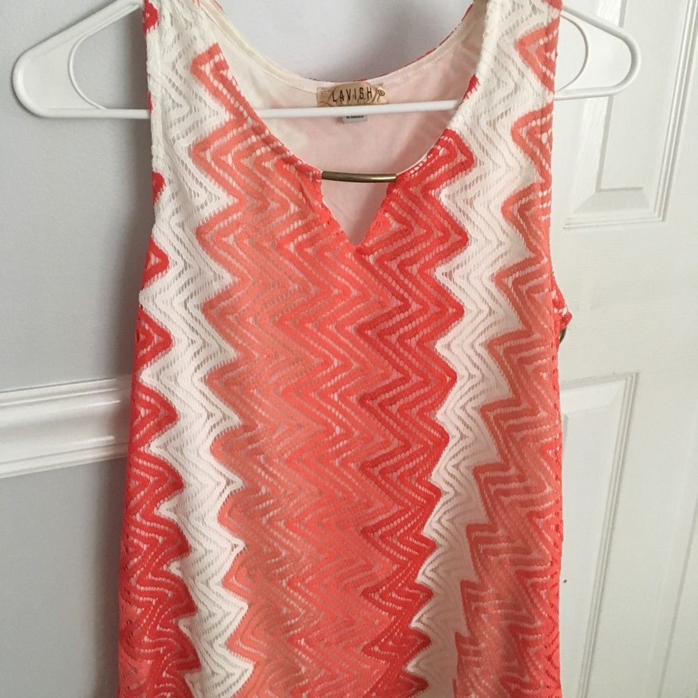 Size small sleeveless top